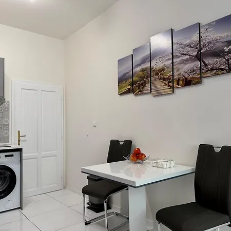 Apartament Prague's Hidden Pearl - Center *